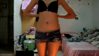 Sweet chinese chick GF lady flash for me

