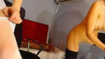 Webcam breasts milf
